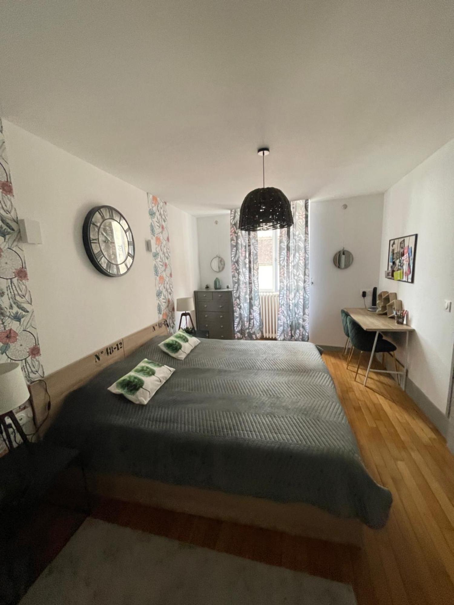 Appartement Moderne Centre Ville, 5 Personnes, 65 M2 ซีมูร์-ออง-โอซัวร์ ภายนอก รูปภาพ