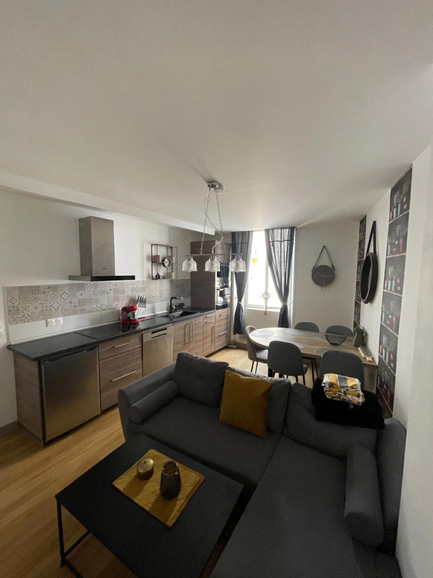 Appartement Moderne Centre Ville, 5 Personnes, 65 M2 ซีมูร์-ออง-โอซัวร์ ภายนอก รูปภาพ