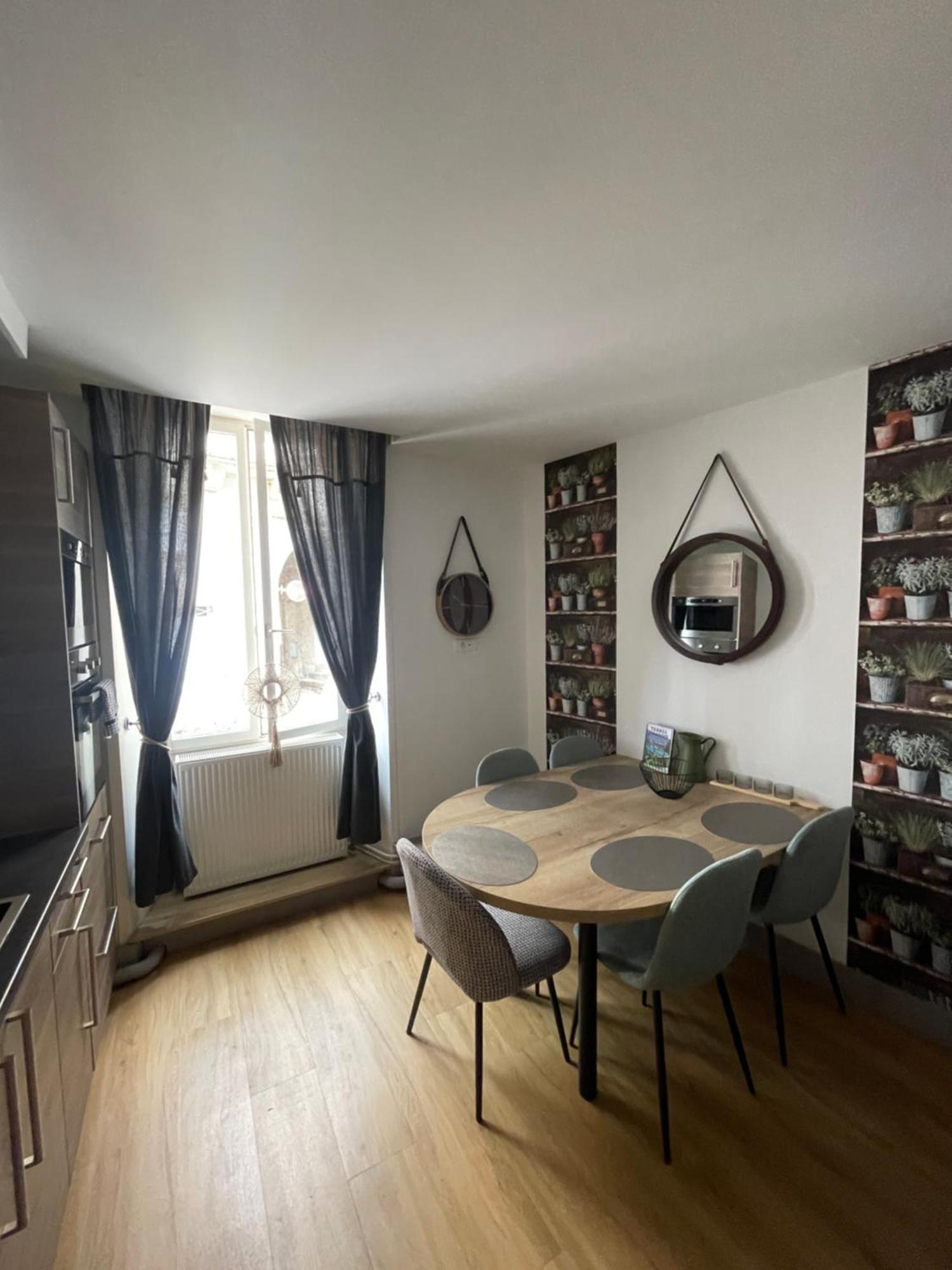 Appartement Moderne Centre Ville, 5 Personnes, 65 M2 ซีมูร์-ออง-โอซัวร์ ภายนอก รูปภาพ