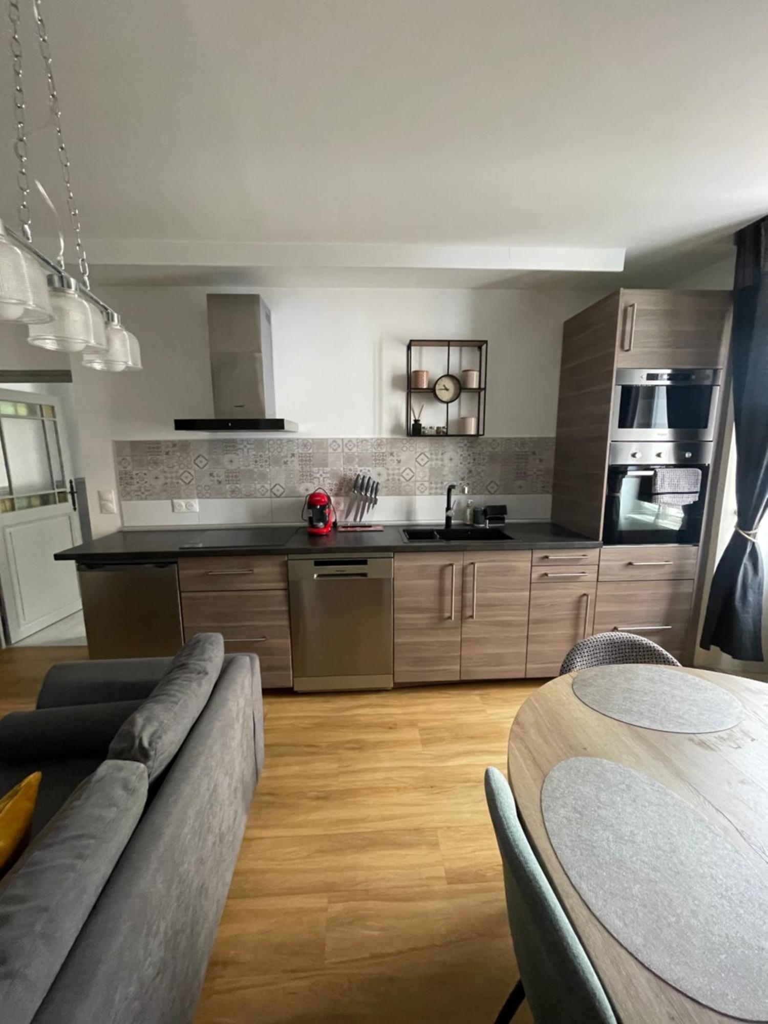 Appartement Moderne Centre Ville, 5 Personnes, 65 M2 ซีมูร์-ออง-โอซัวร์ ภายนอก รูปภาพ